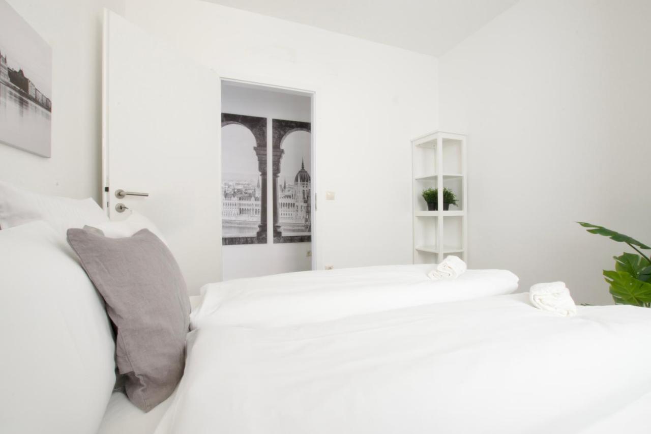 Penthouse Apartment By Hi5 -At The Top Of Budapest Extérieur photo